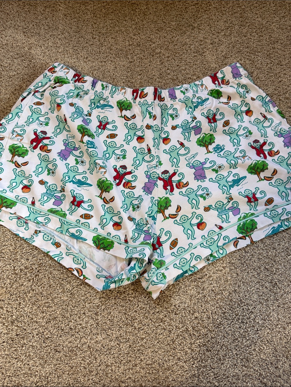 Roller Rabbit Georgia pajamas - Picture 3 of 5